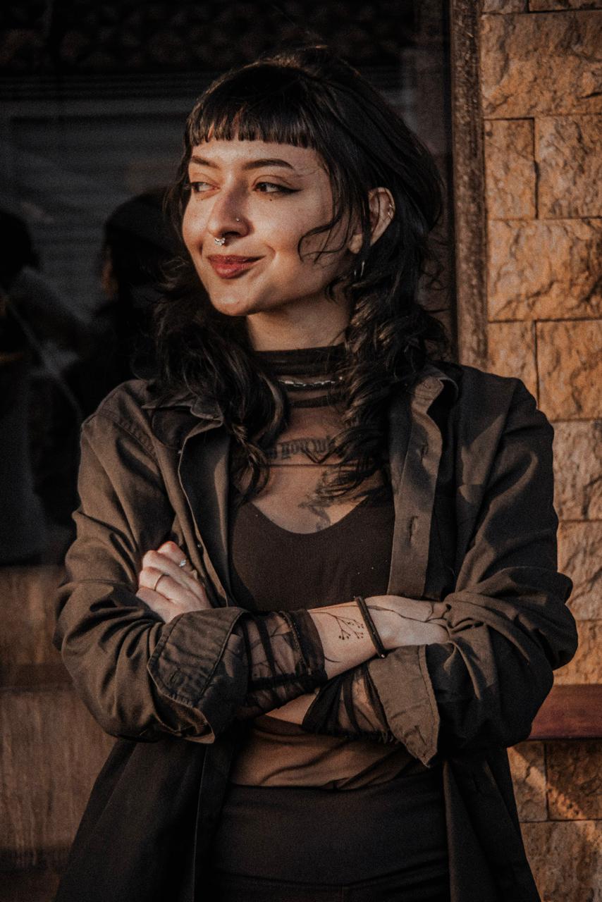 Ari - Tatuadora